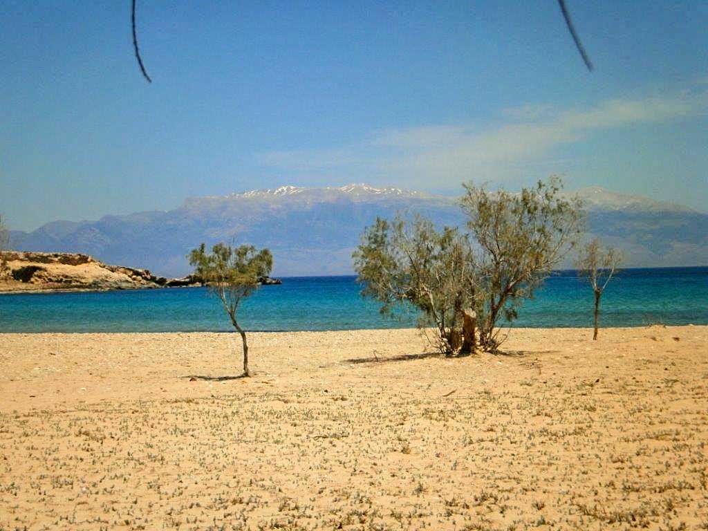 Photo report: Around Sfakia, Crete april - may 2013