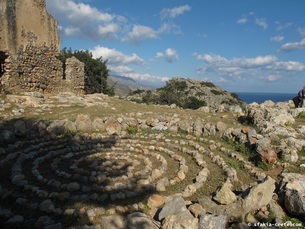 Photo report: Around Sfakia, Crete Spring 2013