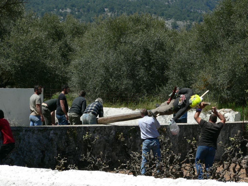 Photo report: Around Sfakia, Crete April - May 2011