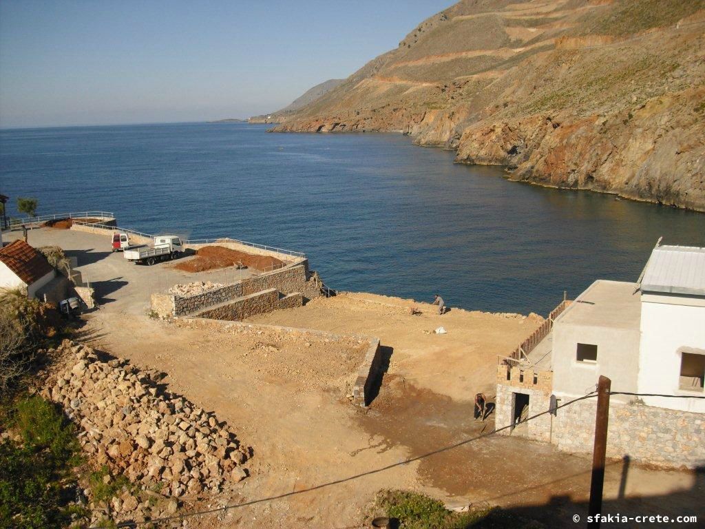 Photo report of a stay around Loutro, Sfakia, Crete in March - April 2010