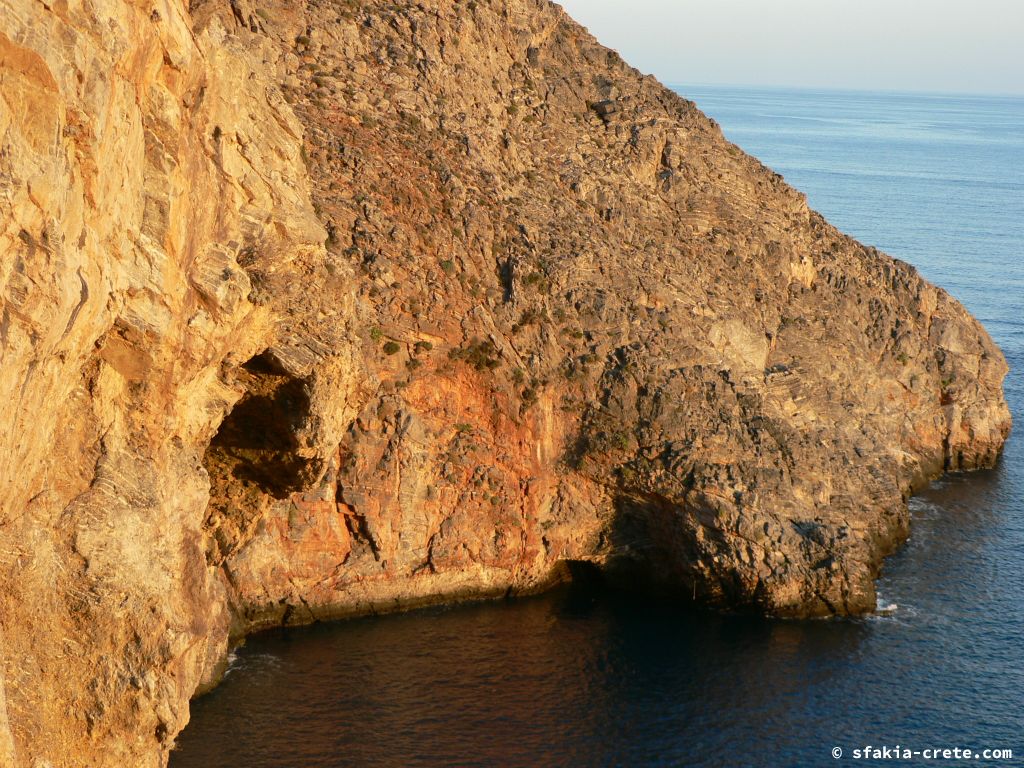 Photo report of a stay around Sfakia, Crete in October 2009