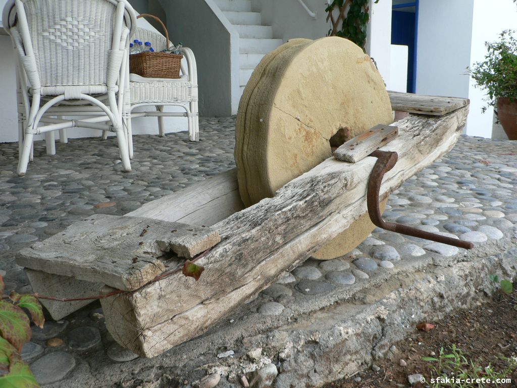 Photo report of a stay around Sfakia, Crete in October 2009