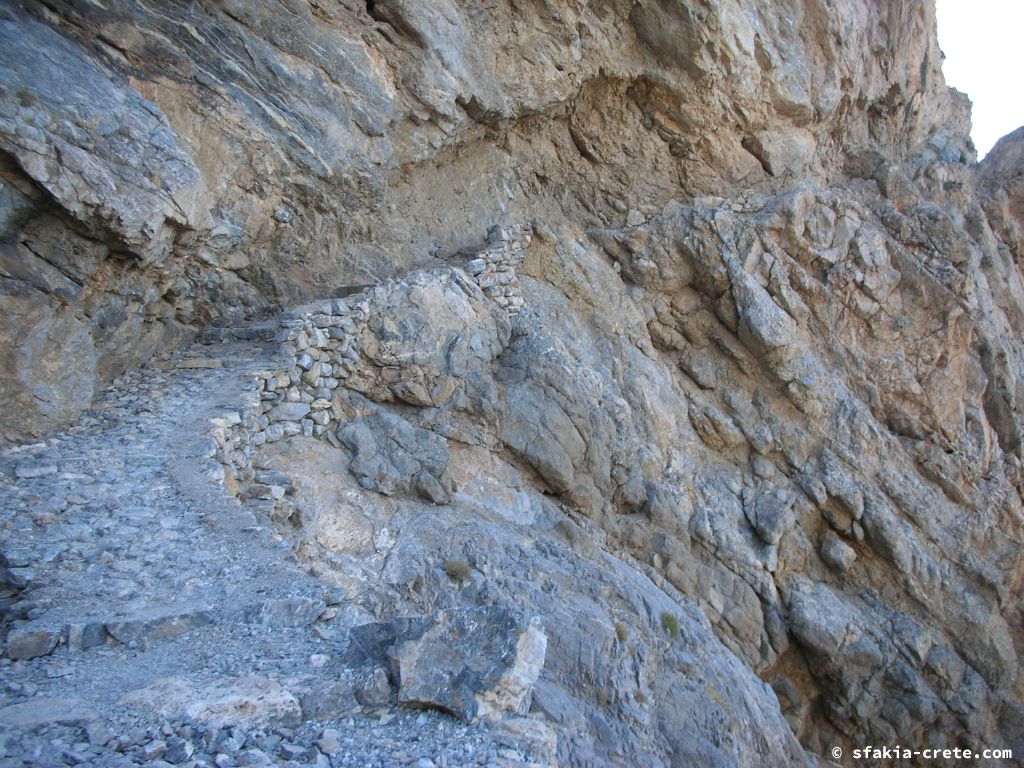 Photo report of a stay around Loutro, Sfakia, Crete in July 2009