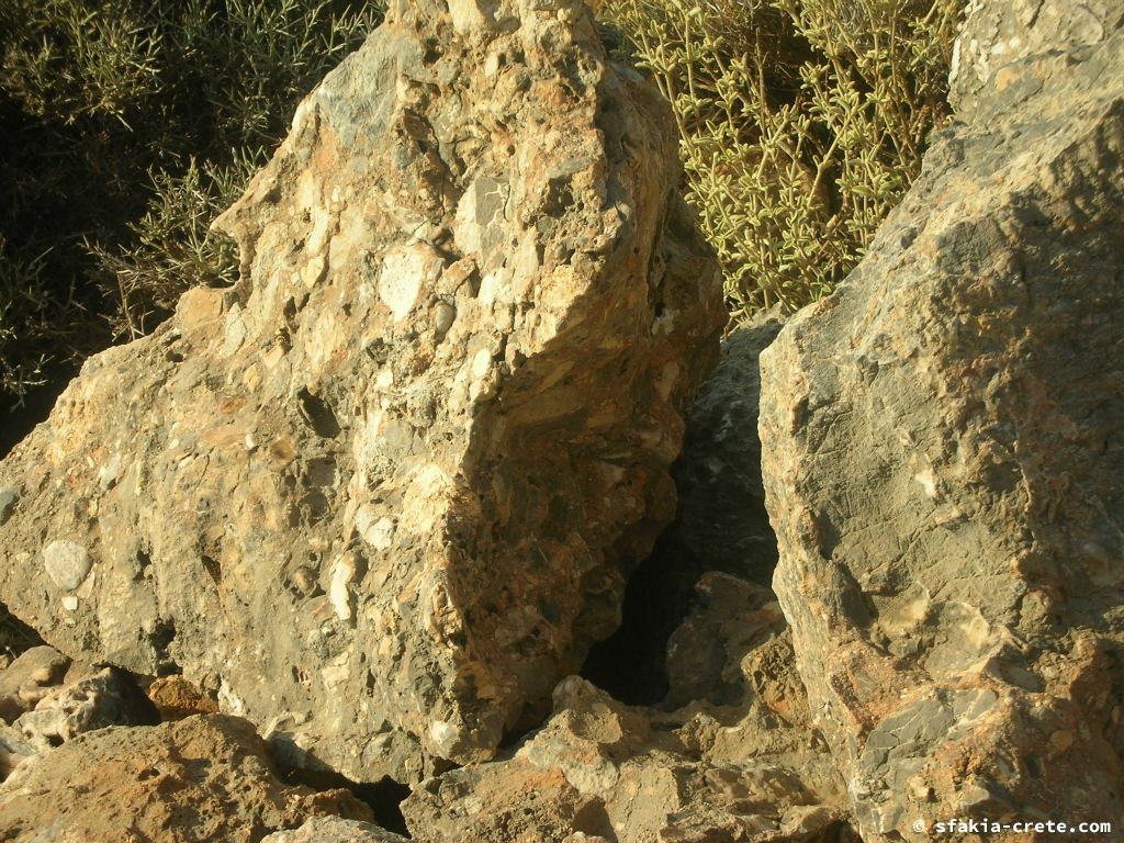 Photo report of a stay around Loutro, Sfakia, Crete in July 2009