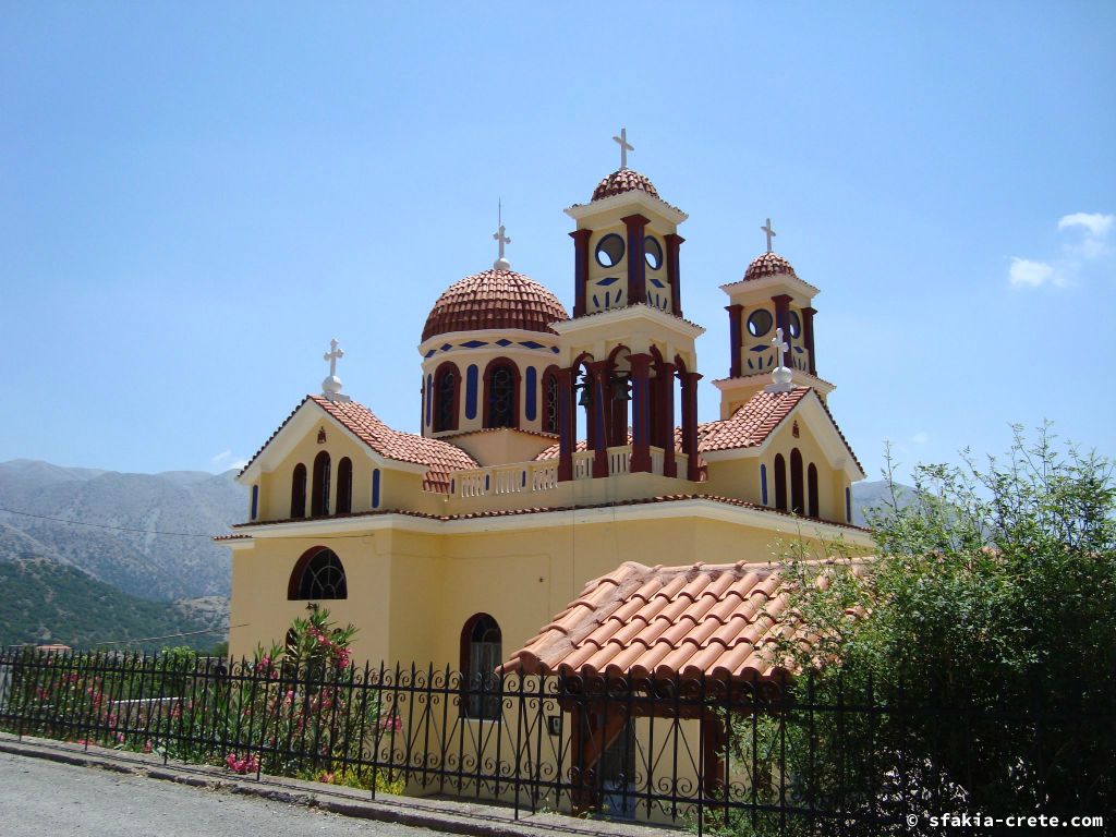 Photo report of a stay around Sfakia, Crete in July - August 2009