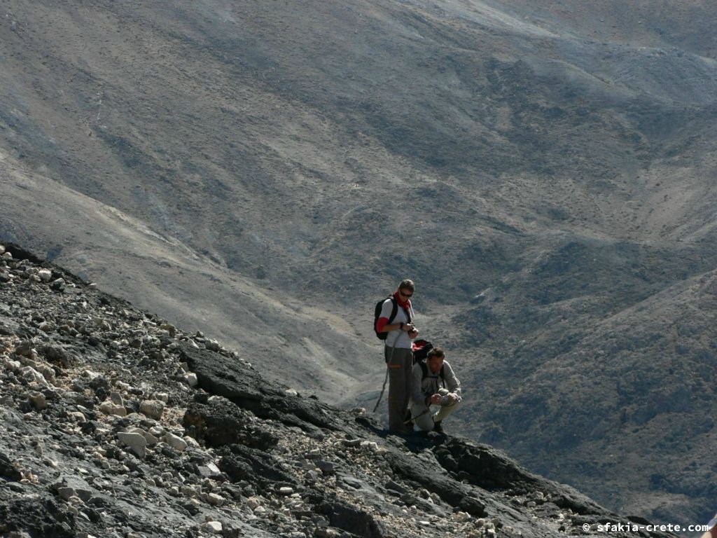 Photo report of a trip to the summit of Pachnes, Sfakia, Crete in October 2008