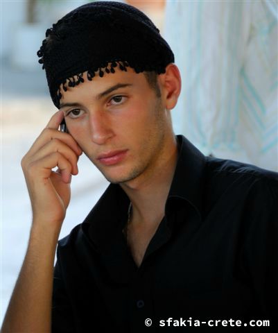 Photo report of a Sfakian traditional dance group in Chora Sfakion, Crete October 2008