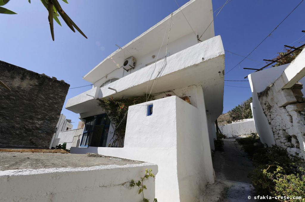 Photo report of a stay in and around Chora Sfakion, Sfakia Crete October 2008