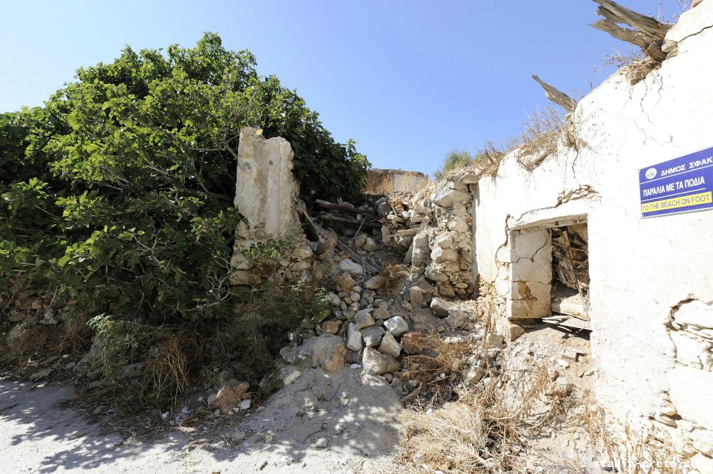 Photo report of a stay in and around Chora Sfakion, Sfakia Crete October 2008