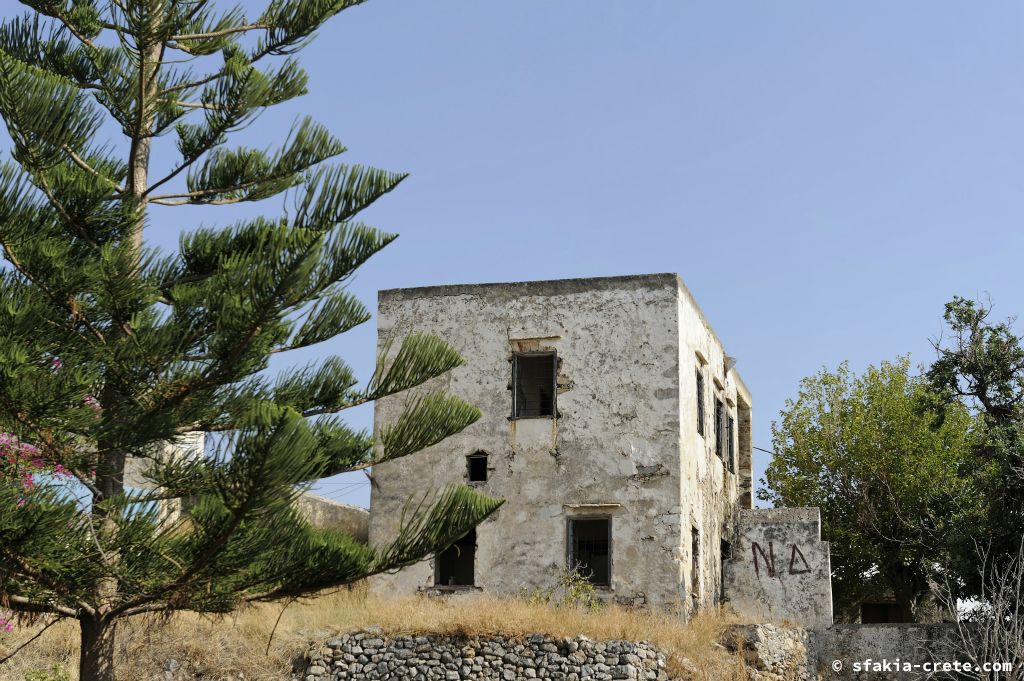 Photo report of a stay in and around Chora Sfakion, Sfakia Crete October 2008