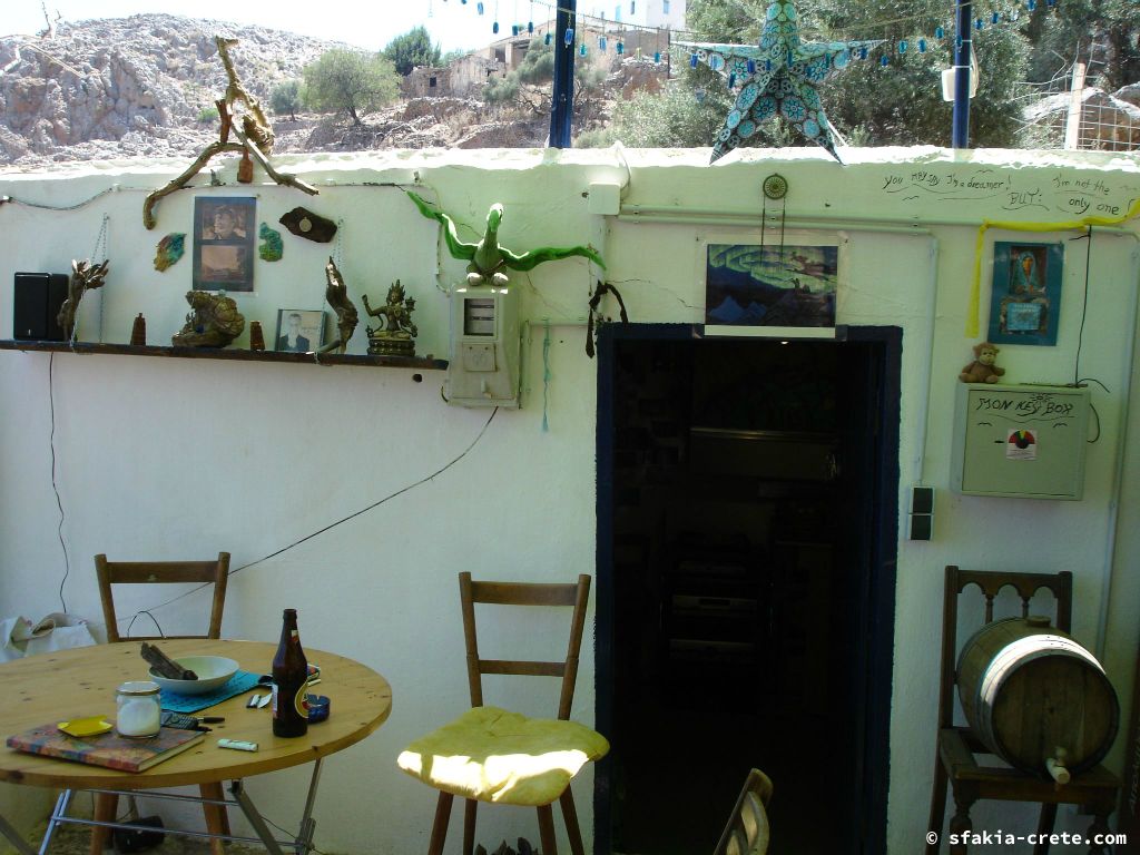 Photo report of a visit around Sfakia, Crete, June - July 2008