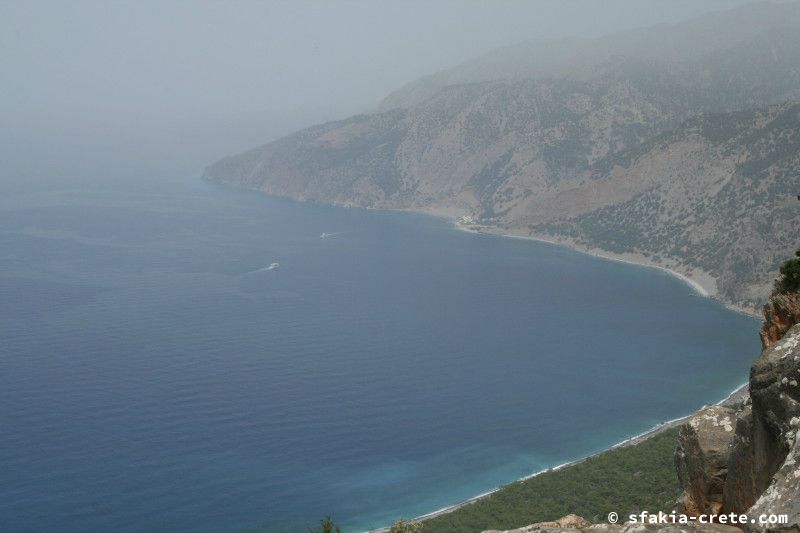 Photo report of a walk from Agios Ioannis - Selouda - Agios Pavlos, Sfakia, May 2008