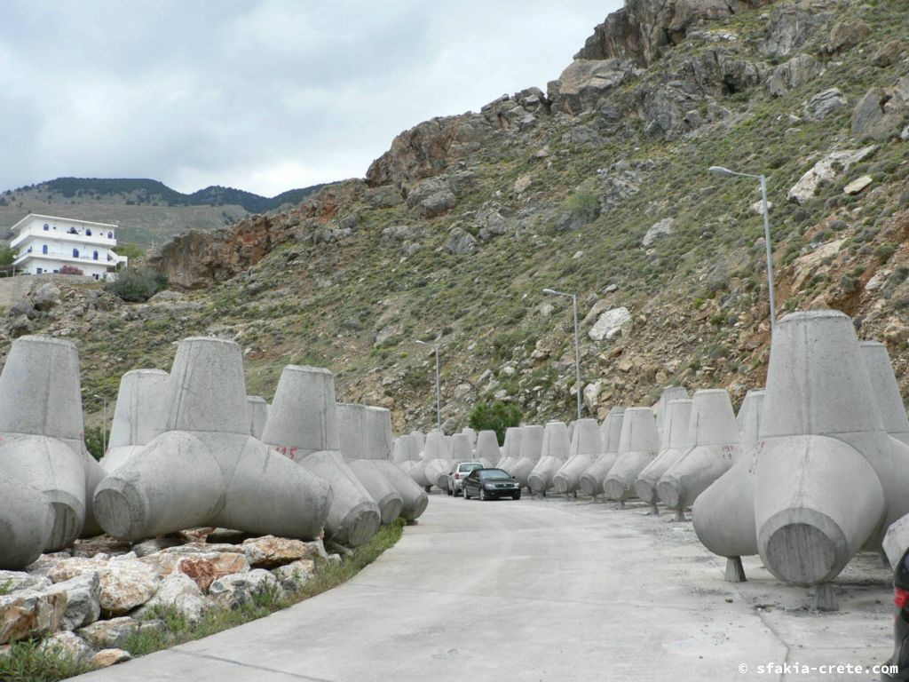 Photo report of a visit to Sfakia and Crete, April 2008