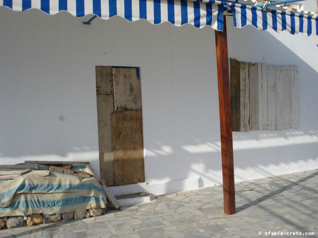 Photo report of a visit around Loutro and Sfakia, October 2007