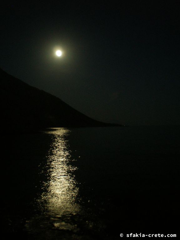 Photo report of a visit around Loutro and Sfakia, October 2007