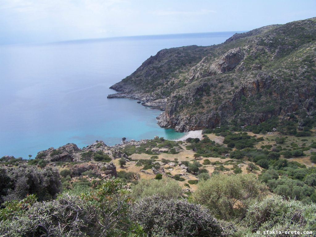 Photo report of a visit to Southwest Crete, May 2007