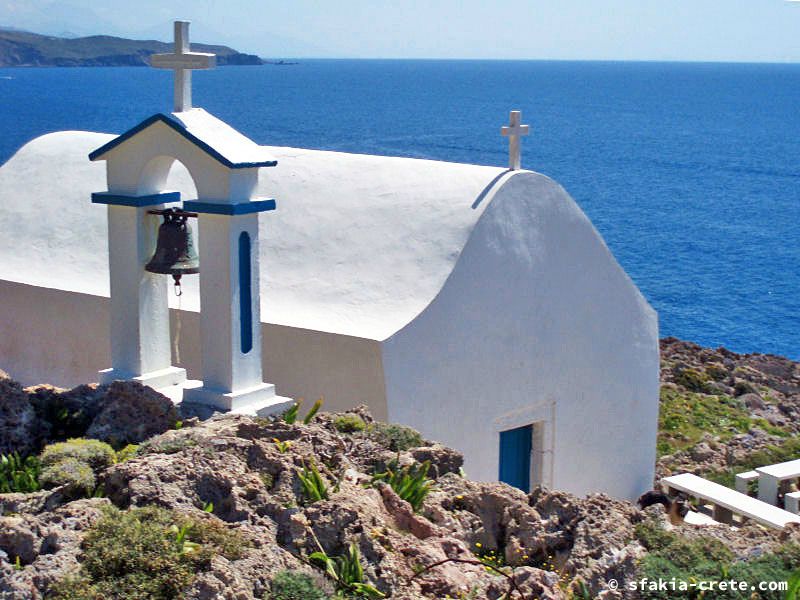 Photo report of a visit to Sfakia, southwest Crete, at Greek Easter, April 2007