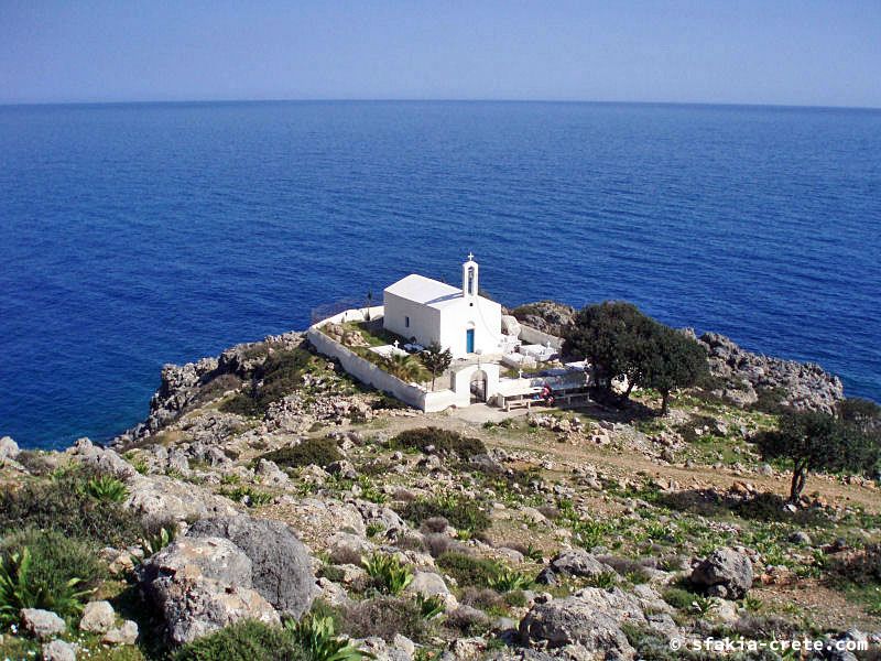 Photo report of a visit to Sfakia, southwest Crete, at Greek Easter, April 2007