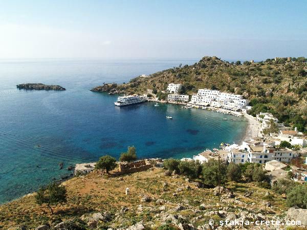 Photo report of a walk around Sfakia, Loutro and Livadiana, southwest Crete, April 2007