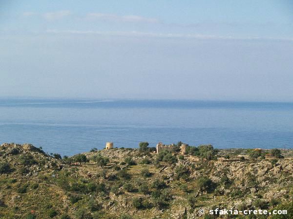 Photo report of a walk around Sfakia, Loutro and Livadiana, southwest Crete, April 2007