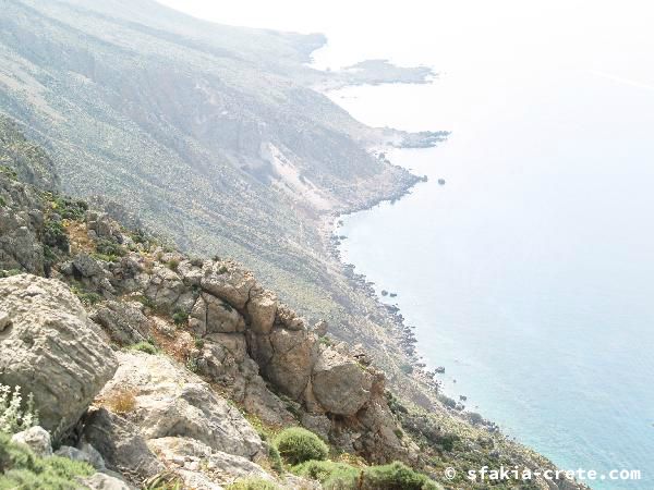 Photo report of a walk around Sfakia, Loutro and Livadiana, southwest Crete, April 2007