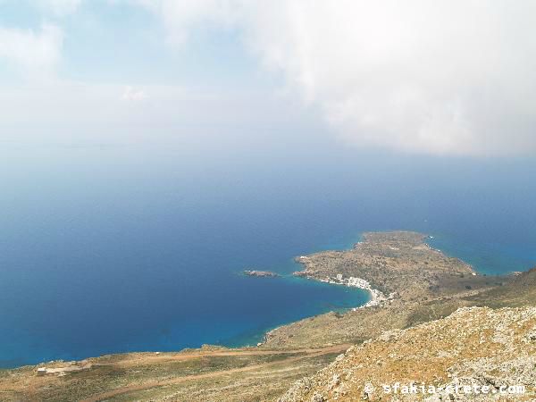 Photo report of a walk around Sfakia, Loutro and Livadiana, southwest Crete, April 2007