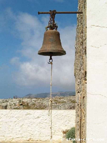 Photo report of a walk around Sfakia, Loutro and Livadiana, southwest Crete, April 2007