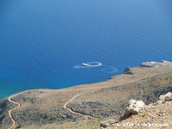 Photo report of a walk around Sfakia, Loutro and Livadiana, southwest Crete, April 2007