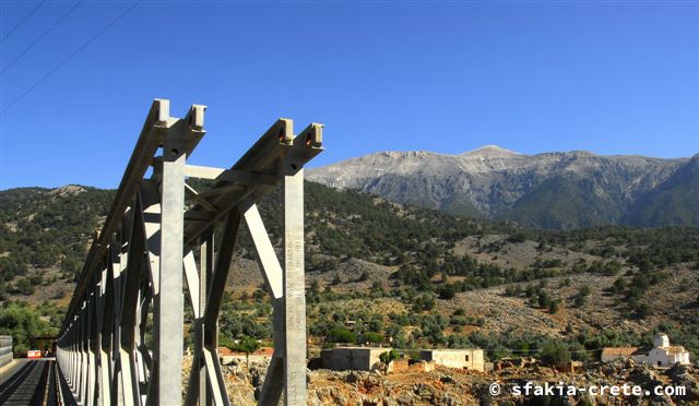 Photo report of a trip around Sfakia, Crete, May 2006