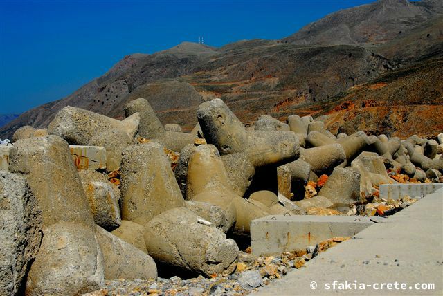 Photo report of a trip around Sfakia, Crete, May 2006