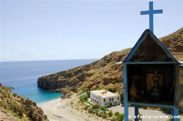 Photo report of a trip around Sfakia, Crete, May 2006