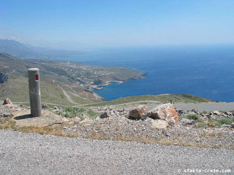 Photo report of a visit to Mouri village, Sfakia, Crete, April 2006