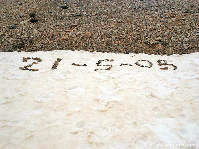 Photo report of walking around the mountains of Sfakia, Crete, May 2005, part 2