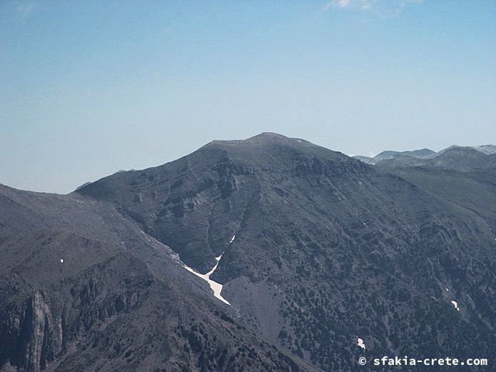 Photo report of walking around the mountains of Sfakia, Crete, May 2004