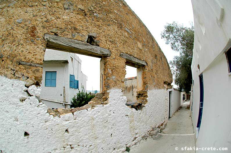 Photo report of around Sfakia, Crete, October 2005