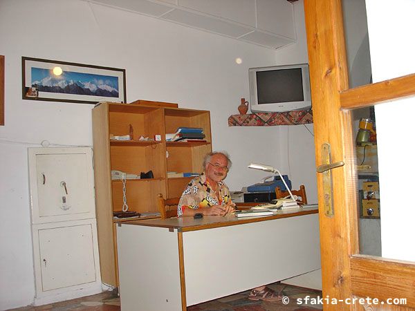 Photo report of around Sfakia, Crete, October 2004
