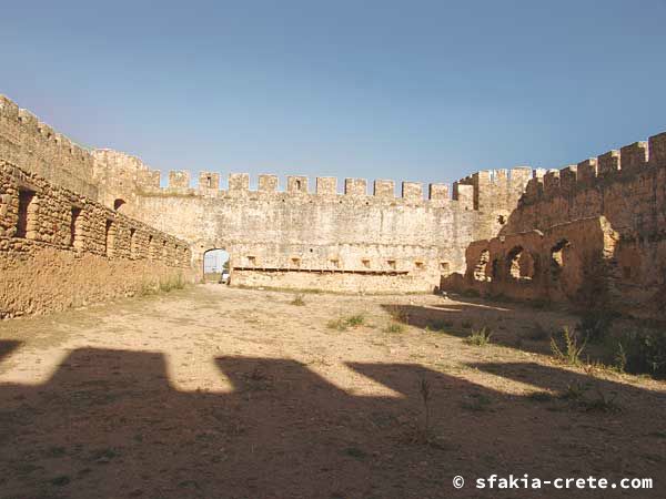 Photo report of a trip to Frangokastello, Sfakia, Crete, May 2004