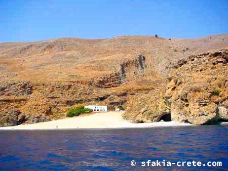 Photo report of a boat trip along the coast in Sfakia, Crete, October 2001