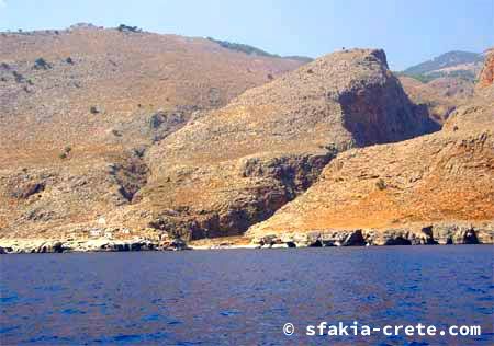 Photo report of a boat trip along the coast in Sfakia, Crete, October 2001