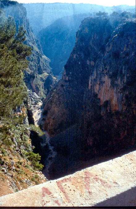 Photo report of a trip to Aradena gorge, Sfakia, Crete, October 2000