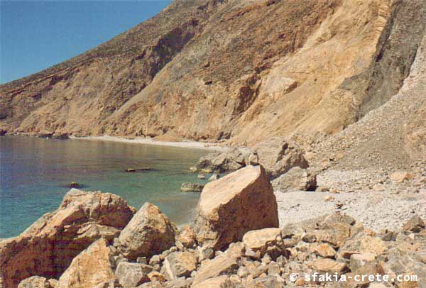 loutro-path6