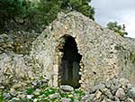 Giorgitsi, abandonned part of Sfakia April 2009 by Wiltrud