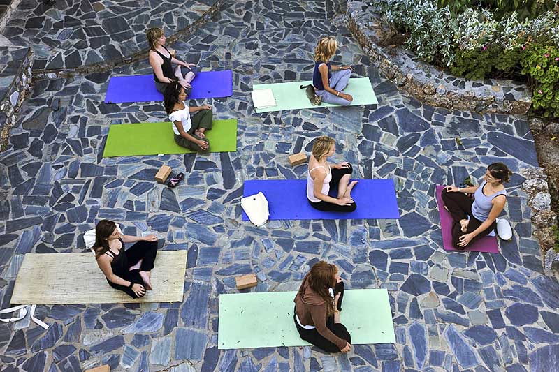 yoga in chora sfakion